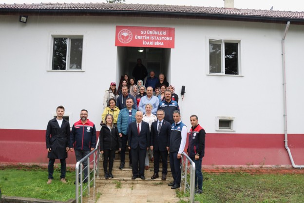 Participants at the sturgeon breeding centre in Bolu